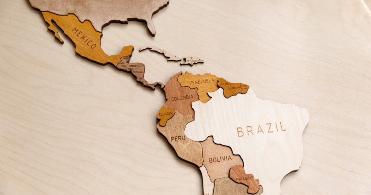 The days to come: Modeling refugee flows from Venezuela after U.S. intervention