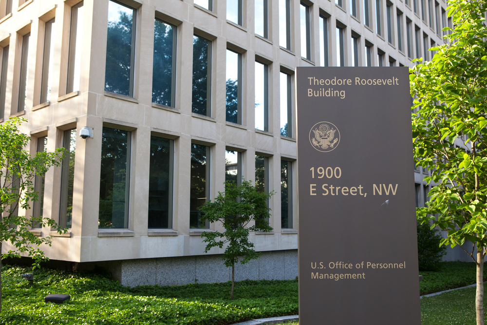 Federal employees, OPM